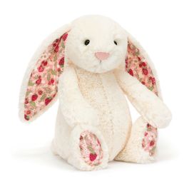 bashful_blossoms_cream_berry__