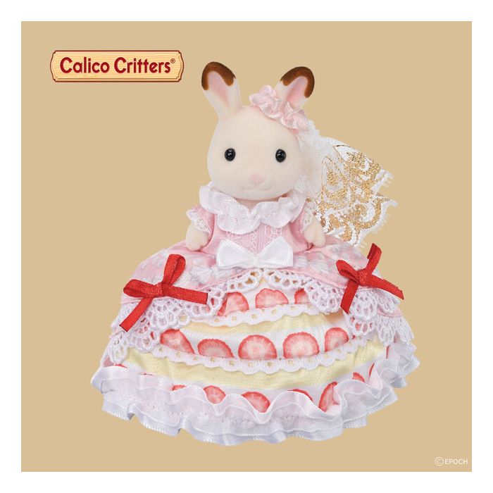 sylvanian families freya's birthday strawberry cake dress Freya's Birthday Celebration Strawberry Cake Dress